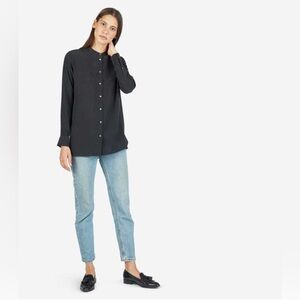 Everlane The Relaxed Silk Collarless Shirt – Black | Size 2